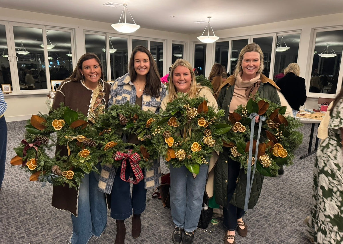 Holiday Wreath Workshop  | The Devon Club at The Devon Horse Show, Devon PA  | December 8 | 11am-1pm